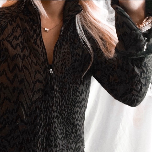 Lucy half zip pullover - Picture 2 of 4